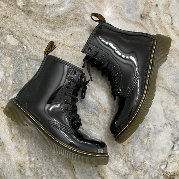 Dr. Martens YOUTH 1460 PATENT LEATHER LACE UP BOOTS size 2 - Picture 2 of 12